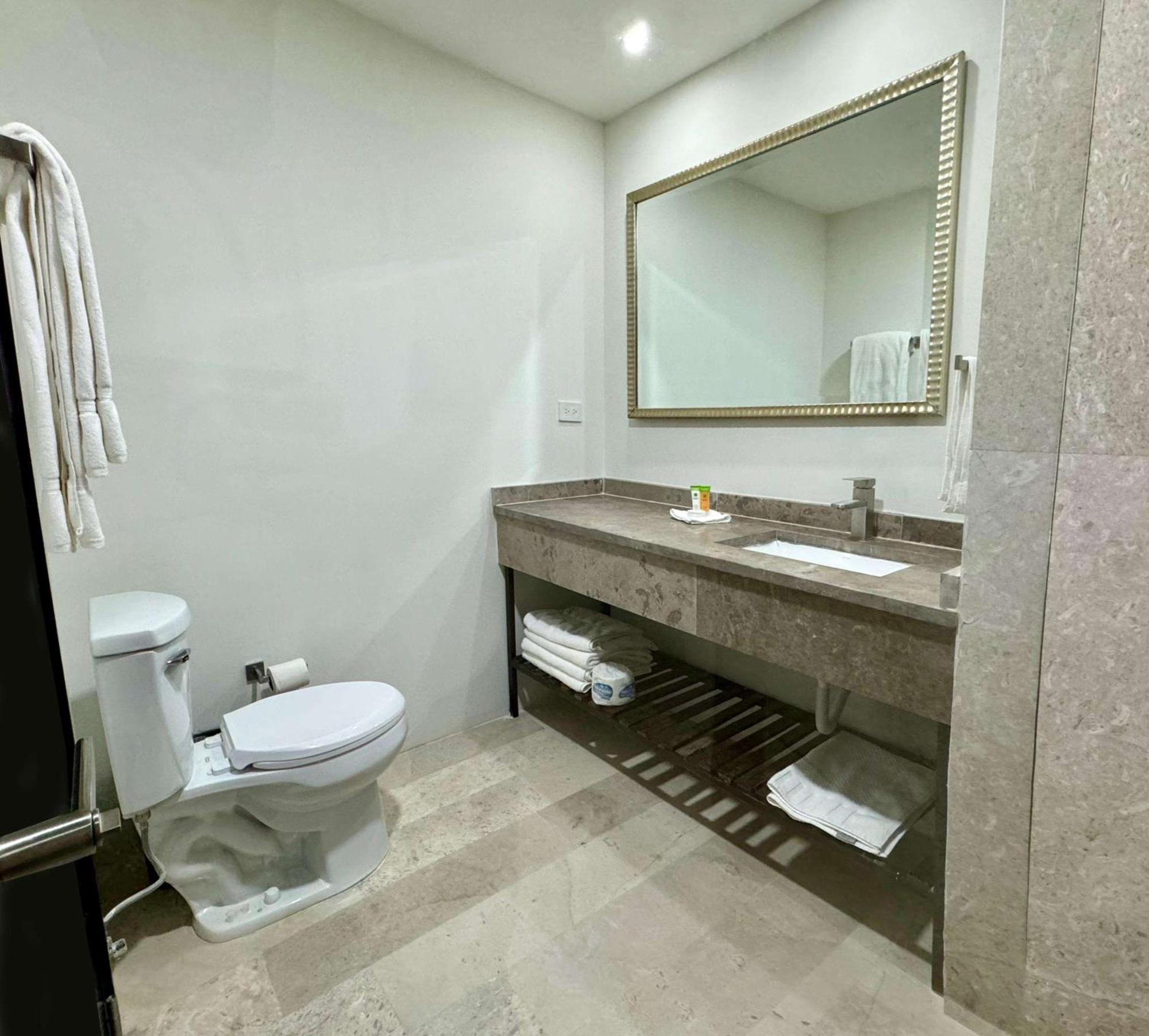 Best Western Plus Sacramento Chihuahua Luaran gambar